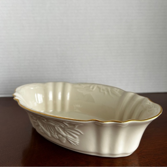 Vintage Lenox 8 3/4" China Harvest Server Bowl - Picture 2 of 9